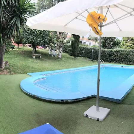 Beach Side בית נופש *